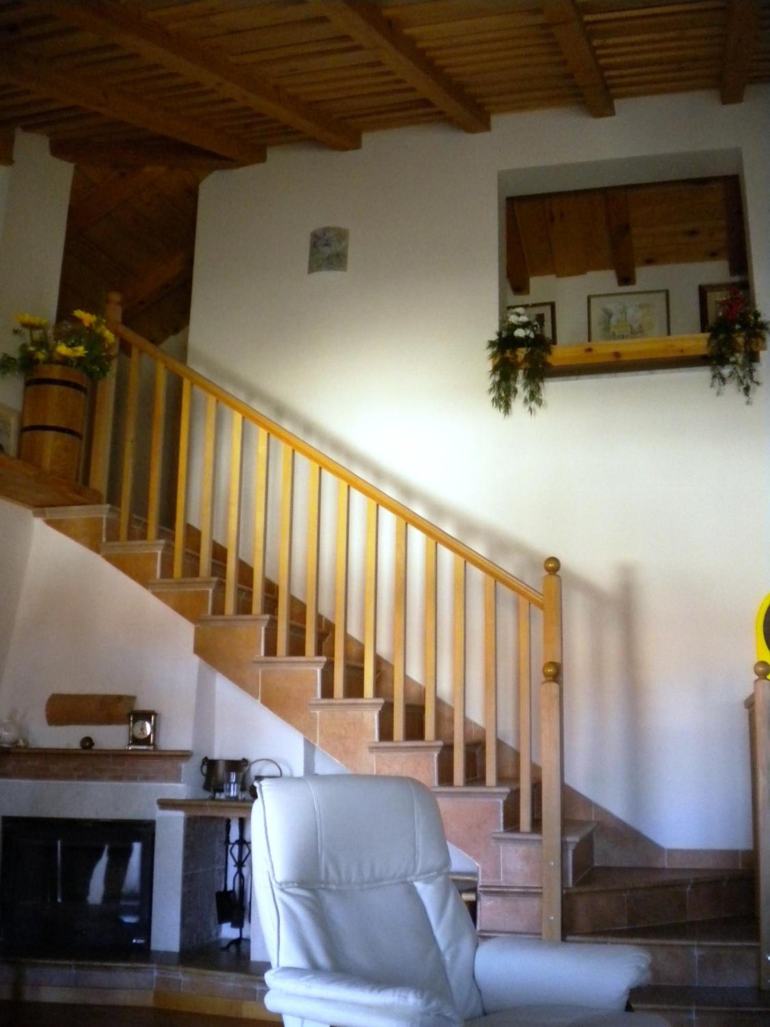 Villa Maria Нин Екстериор снимка